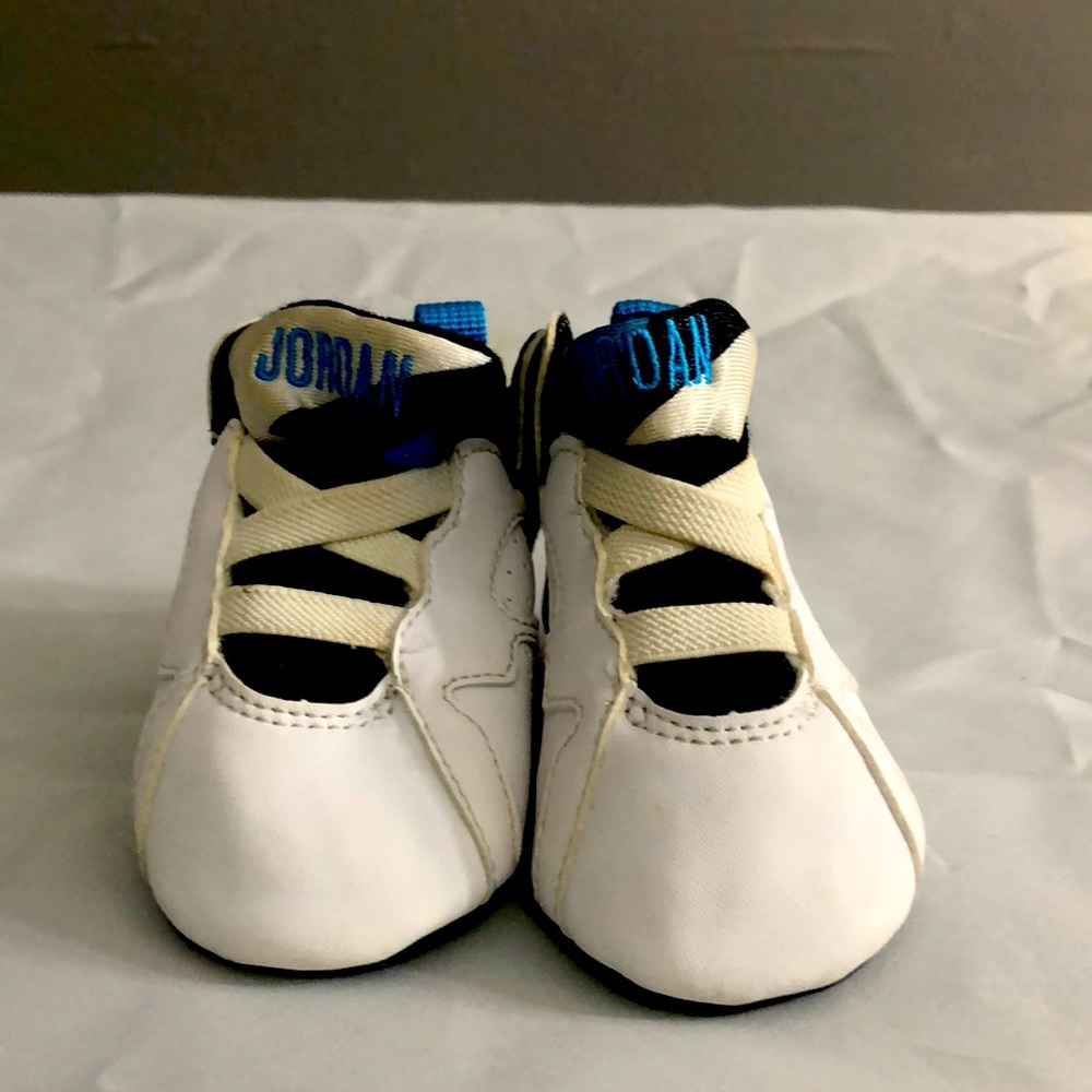 Jordan 7s retro Jordan 100% authentic size 3C infant